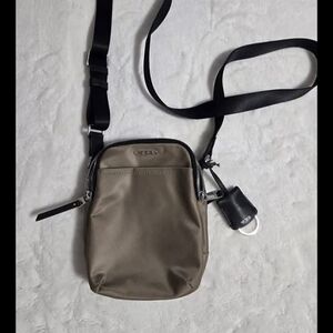 Nwot Tumi Rory Crossbody